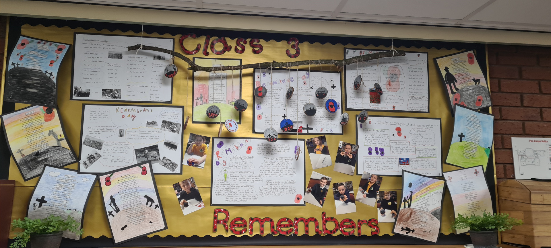Remembrance Display Class 3.jpg